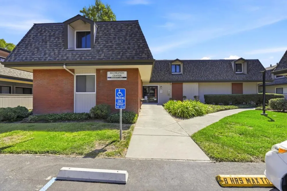 3316 Shadow Park Place San Jose, CA 95121