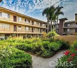 8505 Columbus Avenue #211 North Hills, CA 91343
