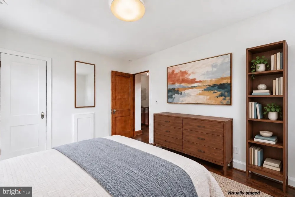 11 HAMILTON STREET NE Washington, DC 20011