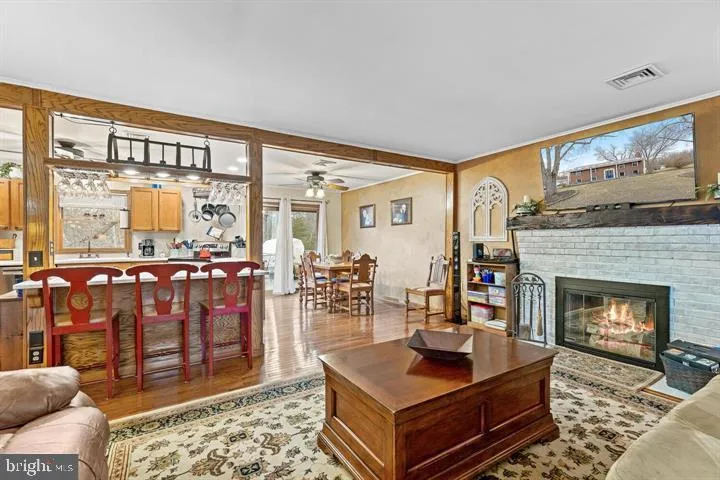 1573 GARRISONVILLE ROAD Stafford, VA 22556