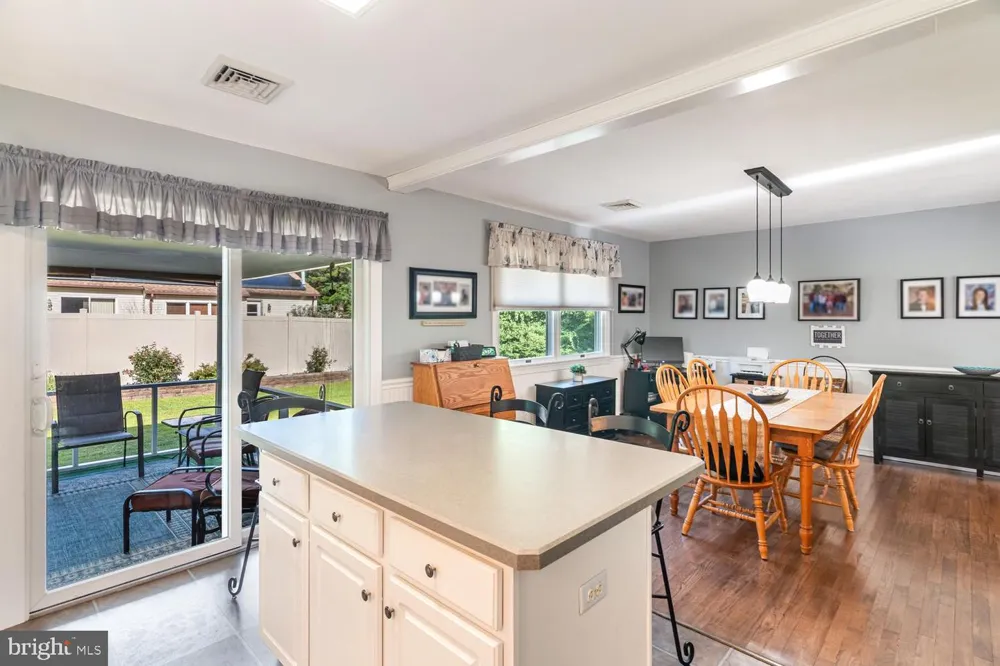 38 PINEHURST DRIVE Little Egg Harbor, NJ 08087