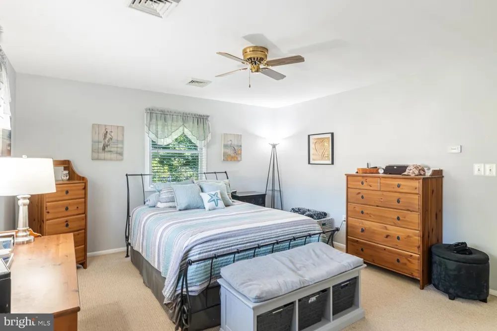 38 PINEHURST DRIVE Little Egg Harbor, NJ 08087