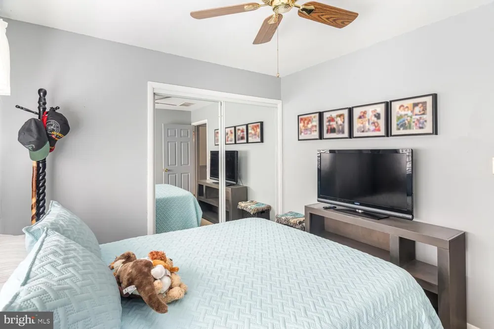 38 PINEHURST DRIVE Little Egg Harbor, NJ 08087