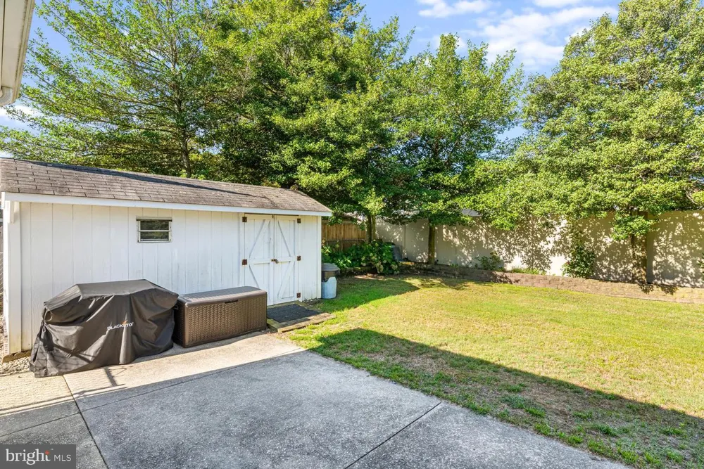 38 PINEHURST DRIVE Little Egg Harbor, NJ 08087