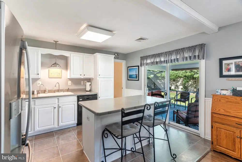 38 PINEHURST DRIVE Little Egg Harbor, NJ 08087