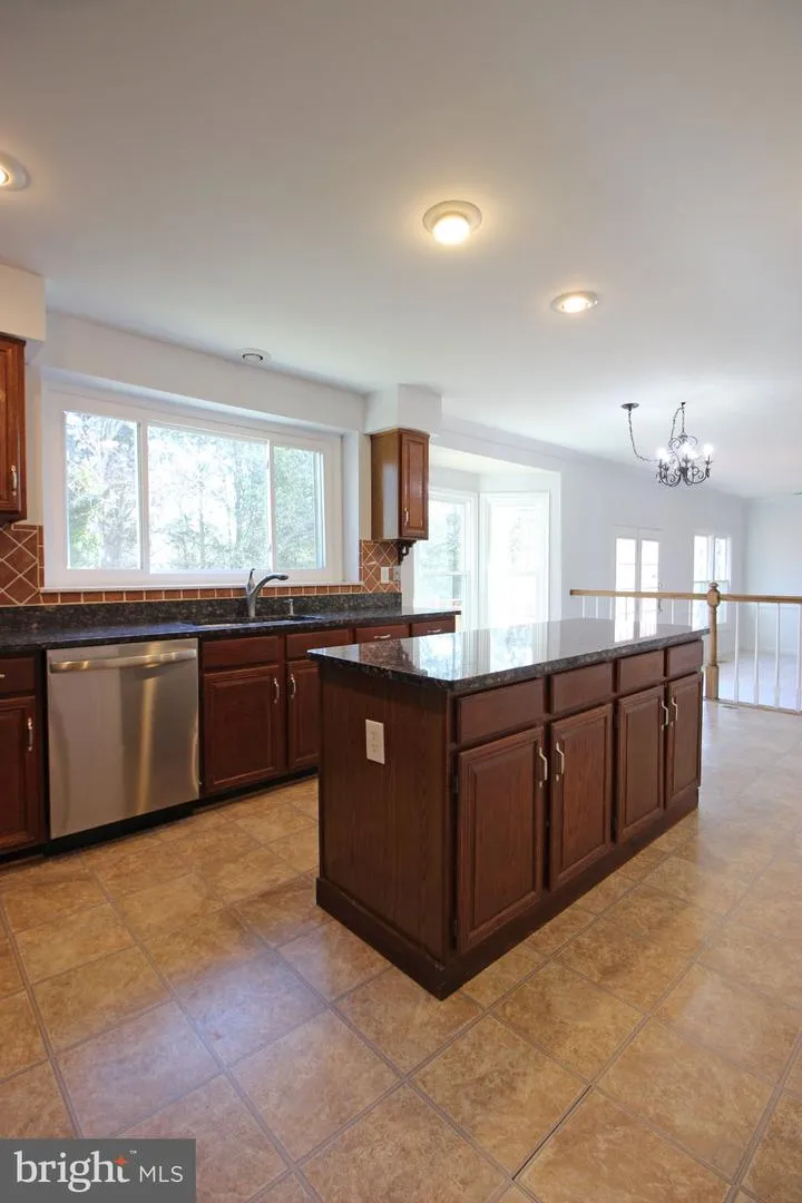 13111 WILLOUGHBY DRIVE Fairfax, VA 22033