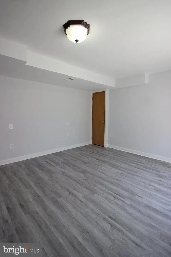 13111 WILLOUGHBY DRIVE Fairfax, VA 22033