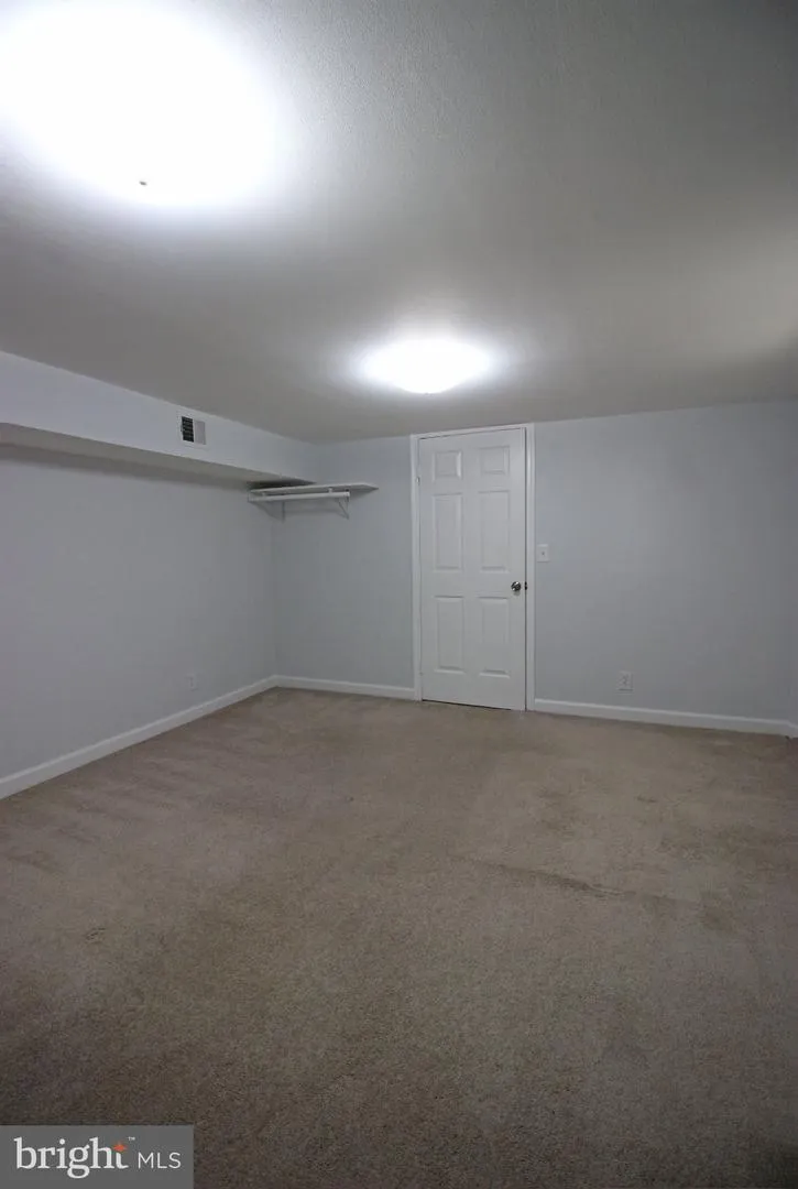 13111 WILLOUGHBY DRIVE Fairfax, VA 22033
