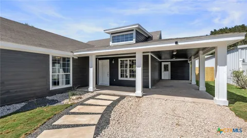 10915 S Highway 183