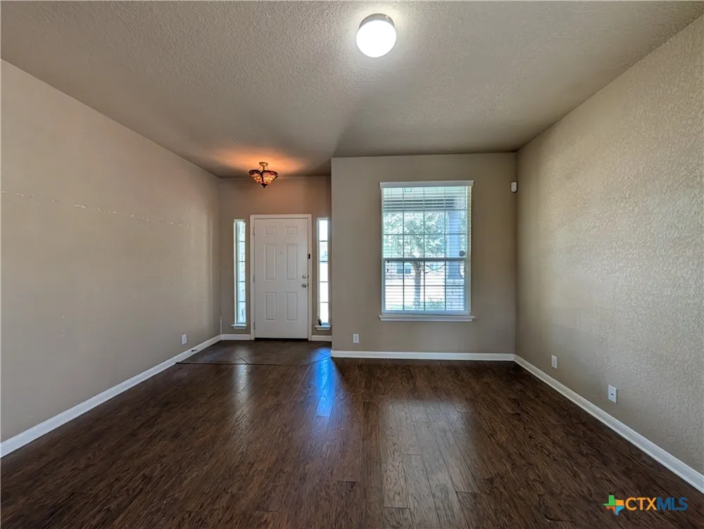 212 Oak Creek Way New Braunfels, TX 78130