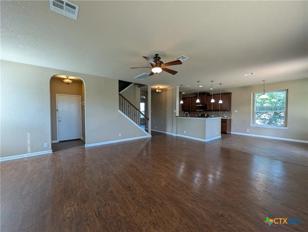 212 Oak Creek Way New Braunfels, TX 78130