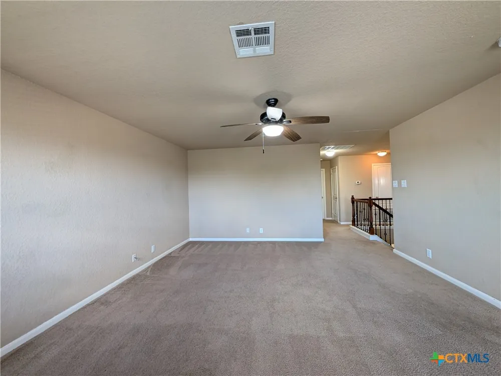 212 Oak Creek Way New Braunfels, TX 78130