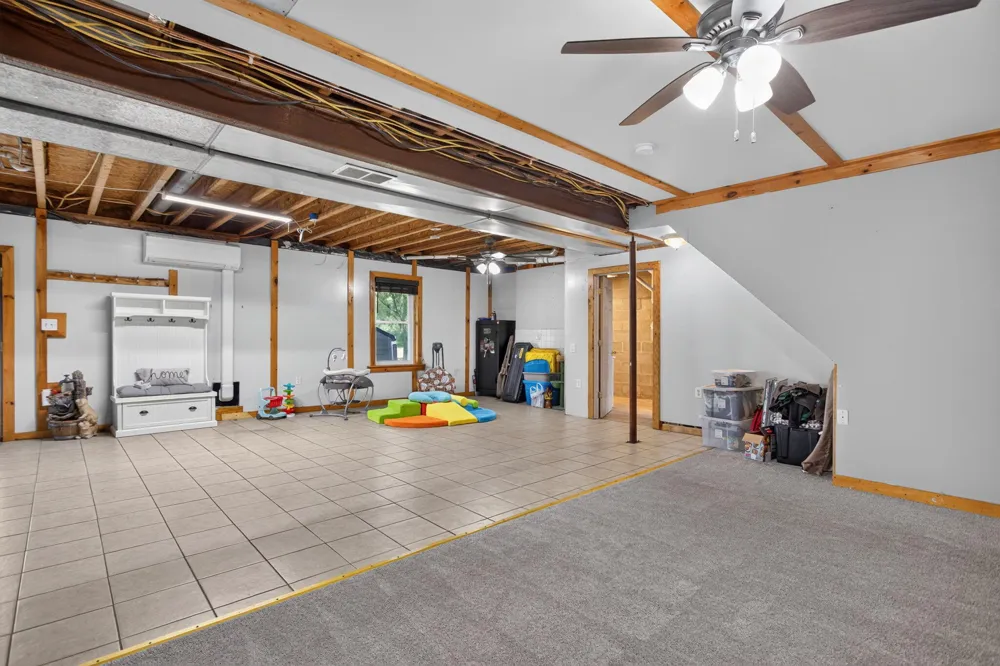 4722 Root Station Road Jackson, MI 49201