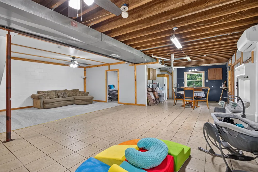 4722 Root Station Road Jackson, MI 49201
