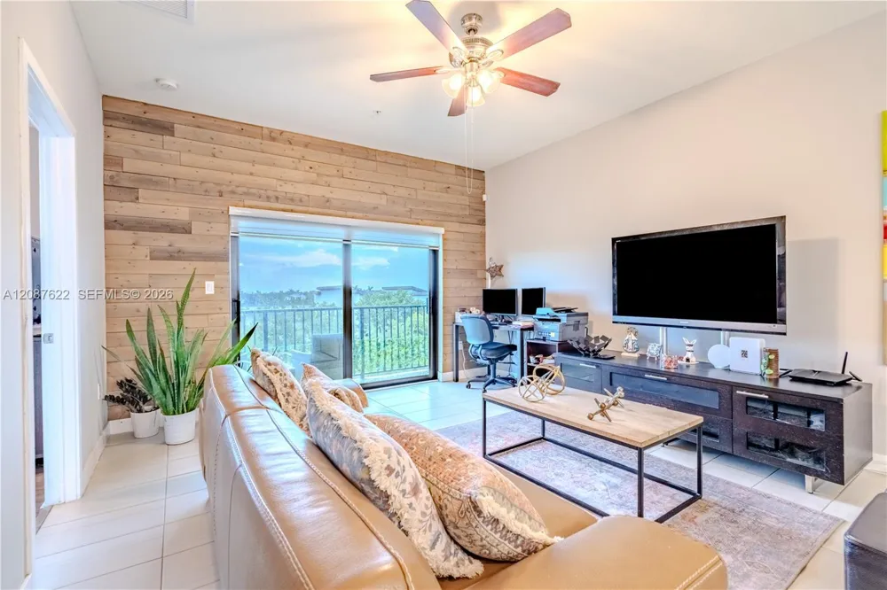 7809 NW 104th Ave #31 Doral, FL 33178