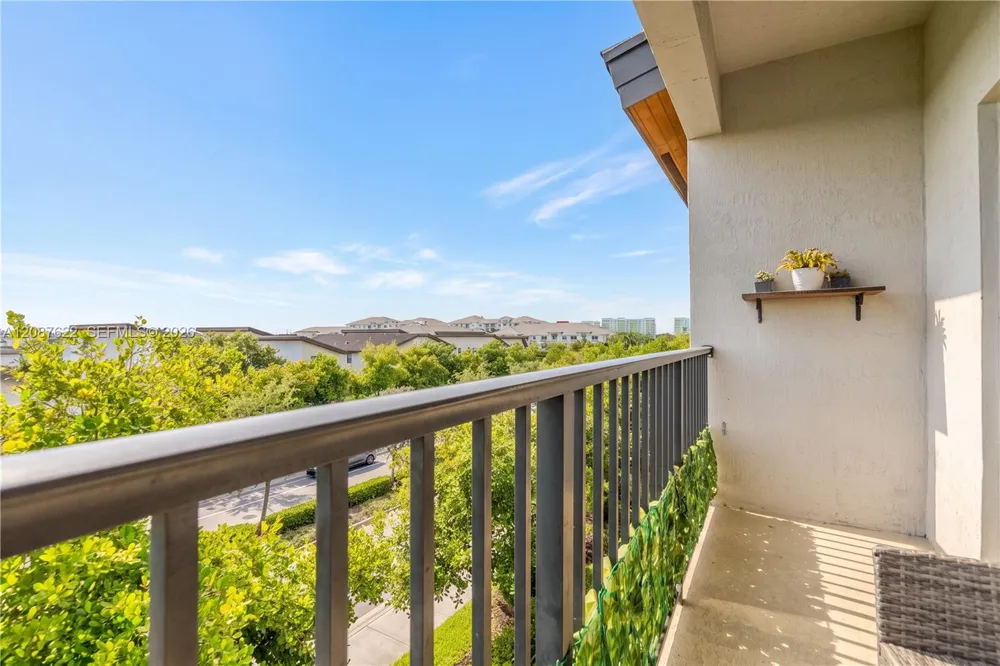 7809 NW 104th Ave #31 Doral, FL 33178