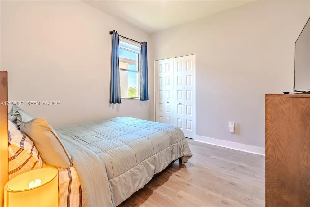 7809 NW 104th Ave #31 Doral, FL 33178