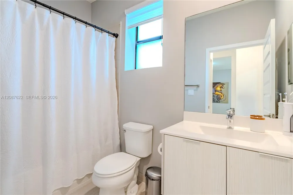 7809 NW 104th Ave #31 Doral, FL 33178