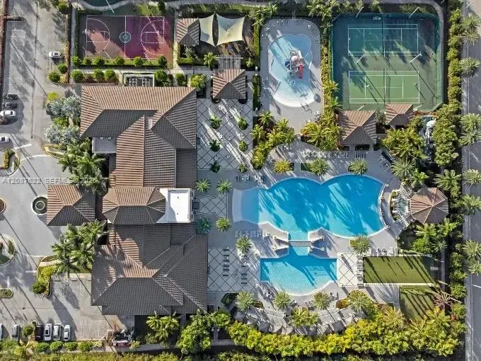 7809 NW 104th Ave #31 Doral, FL 33178
