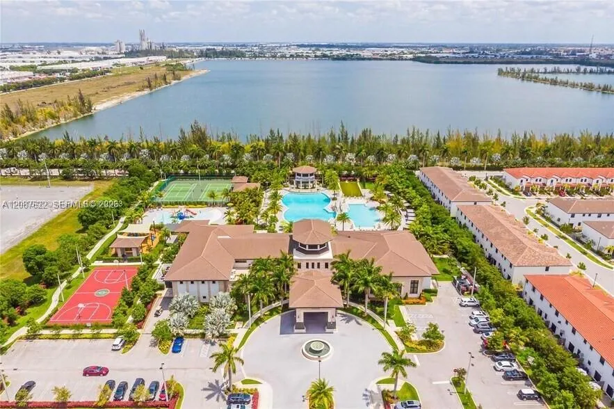 7809 NW 104th Ave #31 Doral, FL 33178