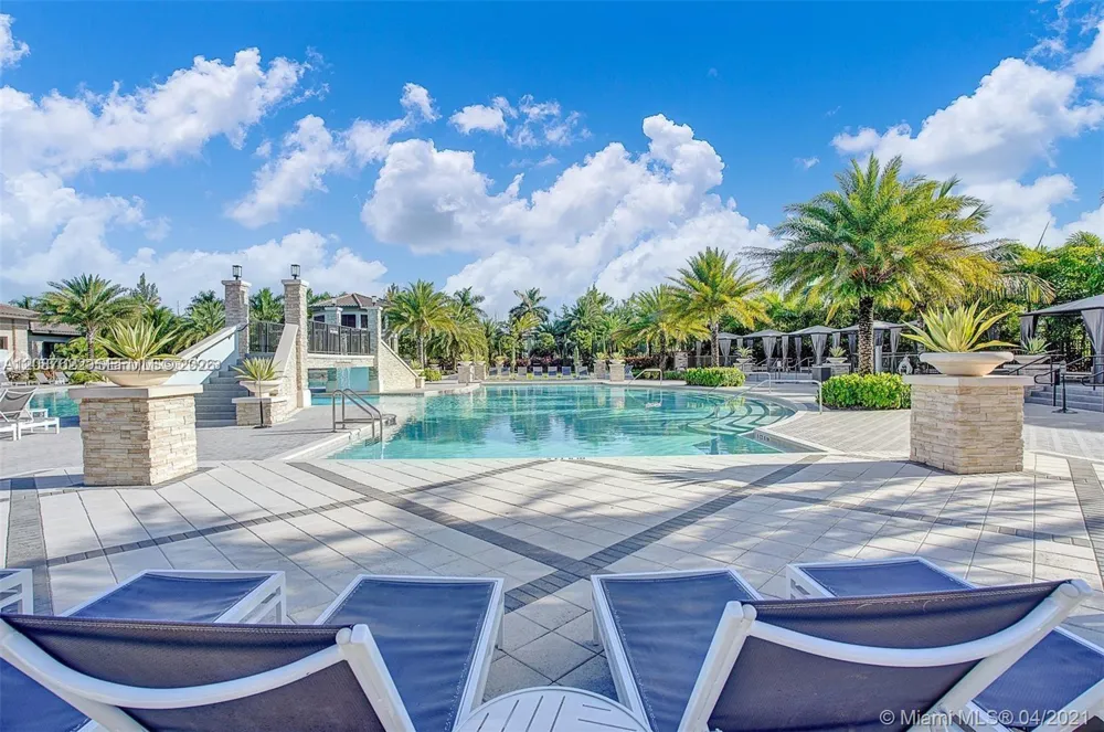 7809 NW 104th Ave #31 Doral, FL 33178