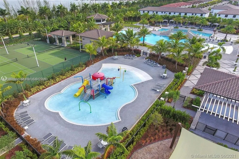 7809 NW 104th Ave #31 Doral, FL 33178