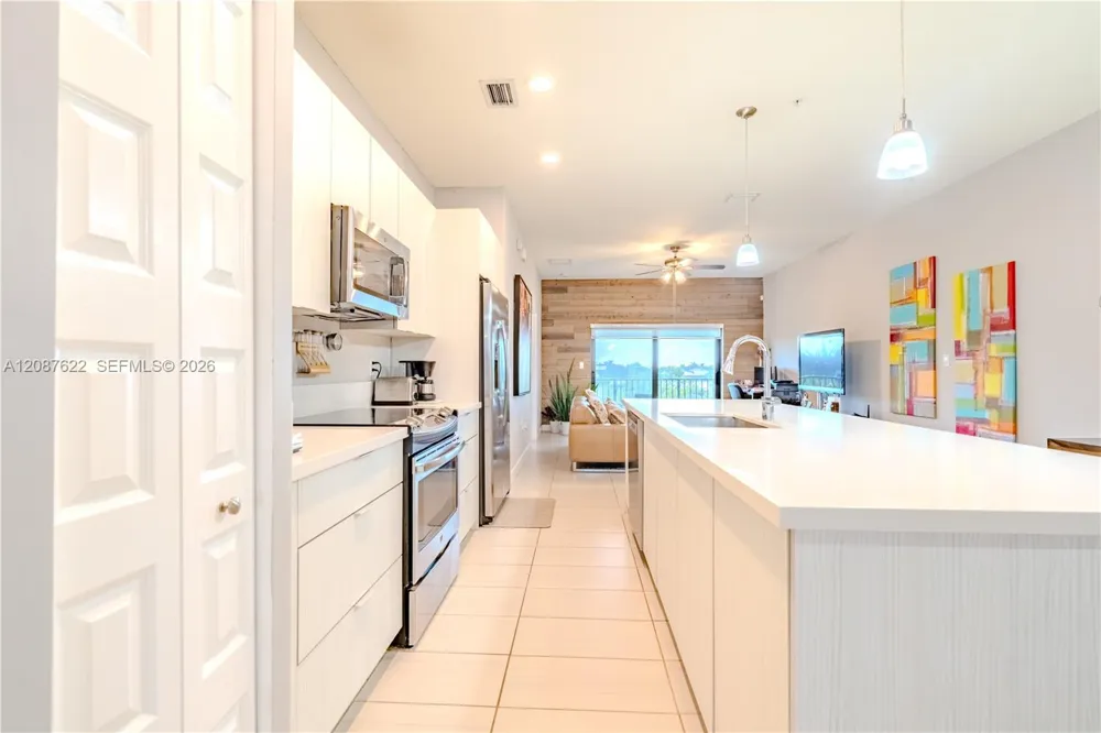 7809 NW 104th Ave #31 Doral, FL 33178