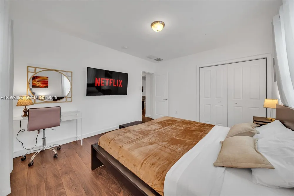 710 NE 141st St North Miami, FL 33161