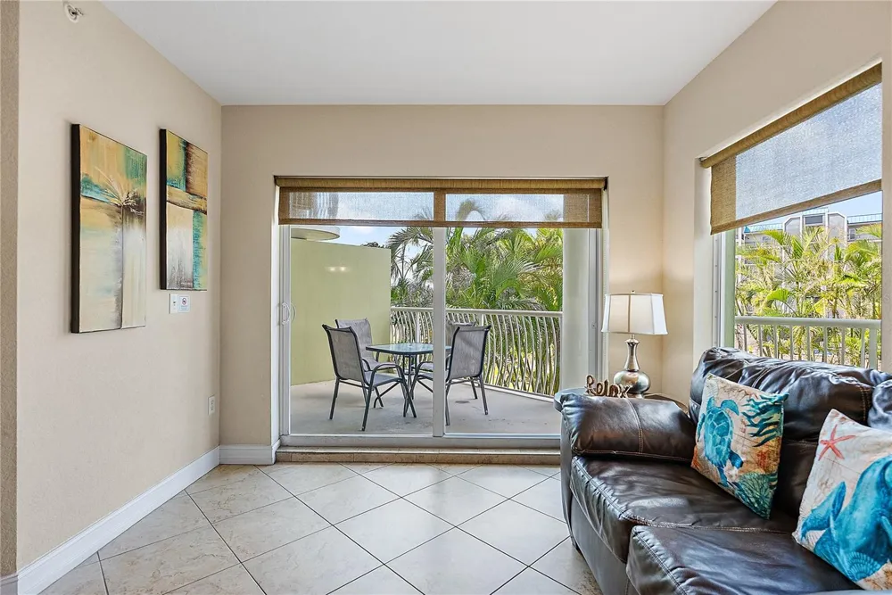11605 GULF BOULEVARD #203 Treasure Island, FL 33706