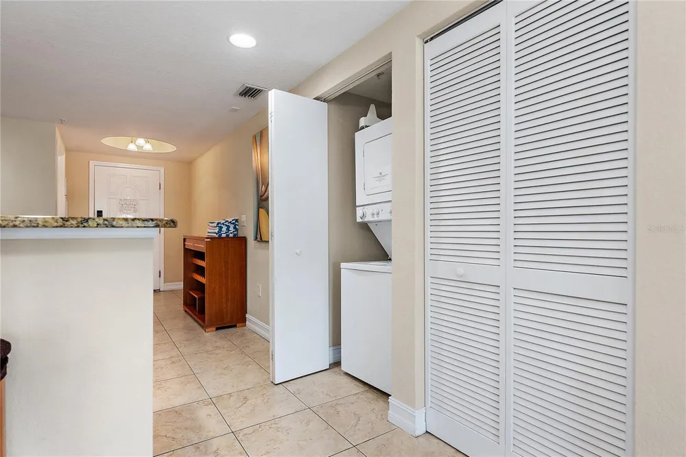 11605 GULF BOULEVARD #203 Treasure Island, FL 33706
