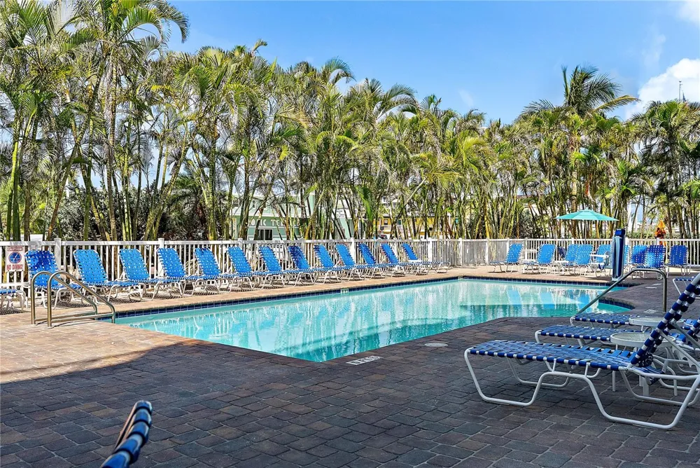 11605 GULF BOULEVARD #203 Treasure Island, FL 33706