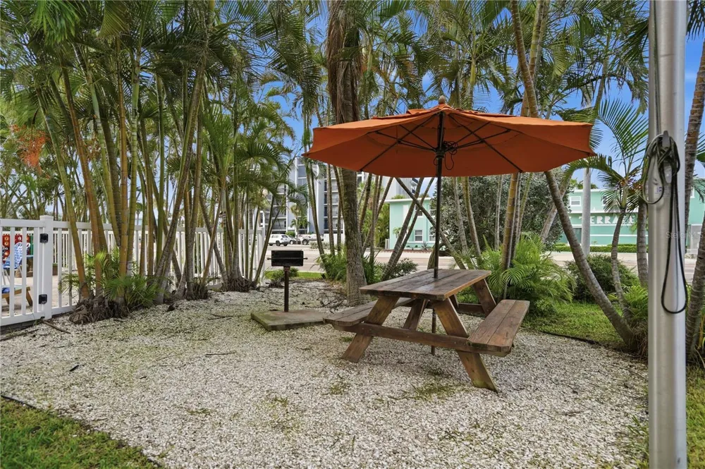 11605 GULF BOULEVARD #203 Treasure Island, FL 33706
