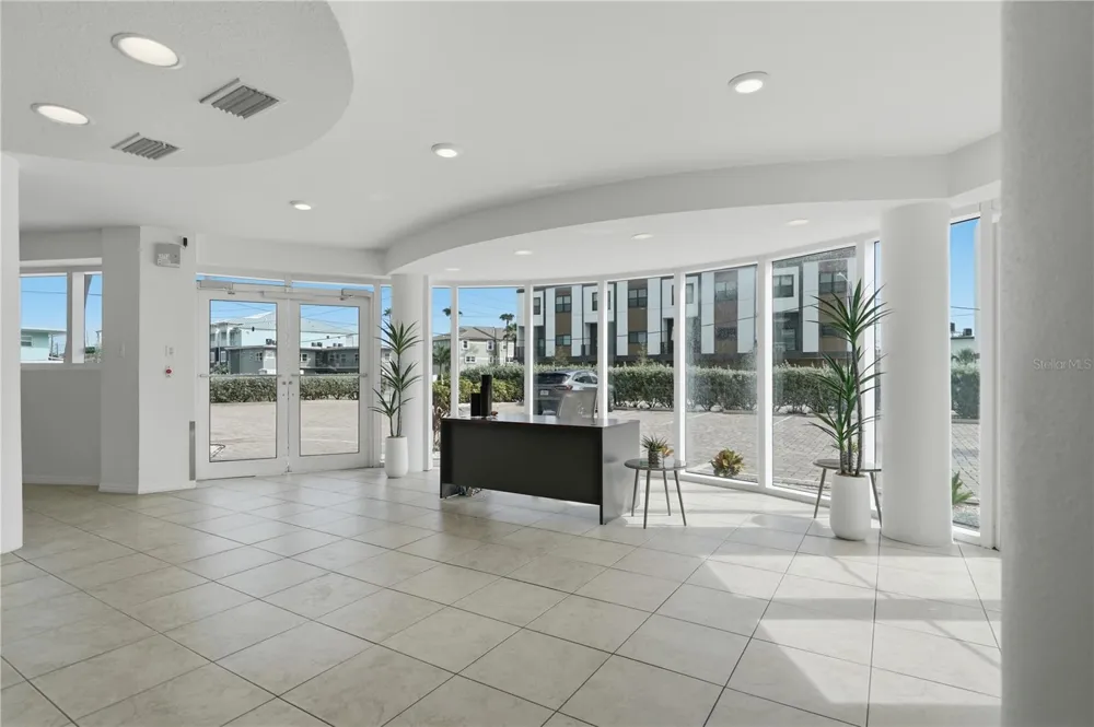 11605 GULF BOULEVARD #203 Treasure Island, FL 33706