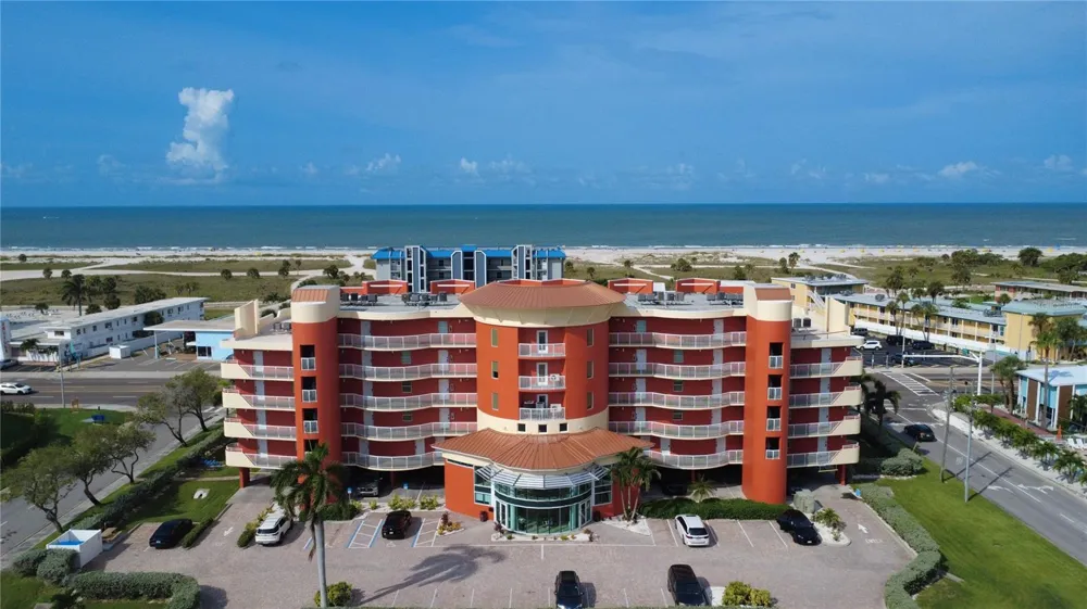 11605 GULF BOULEVARD #203 Treasure Island, FL 33706