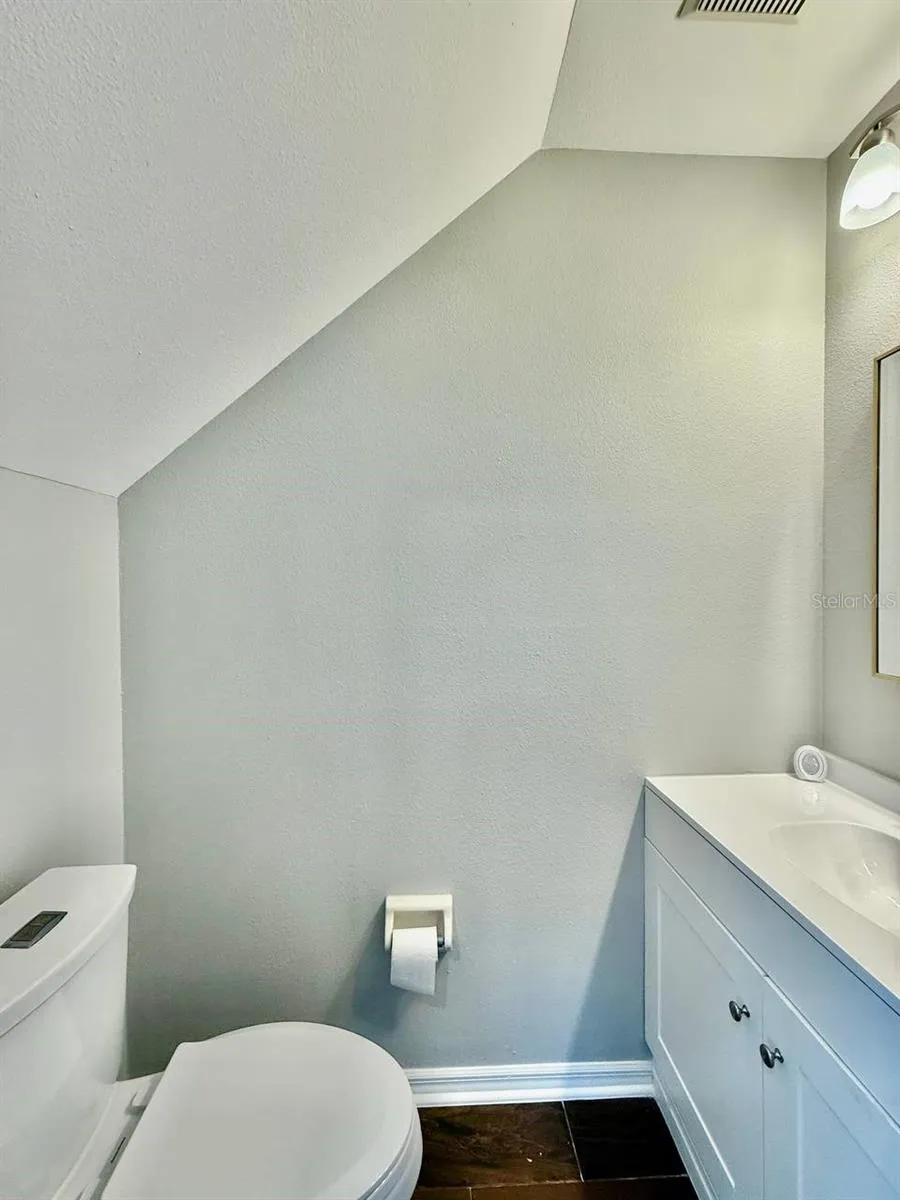 16596 BRIGADOON DRIVE Tampa, FL 33618