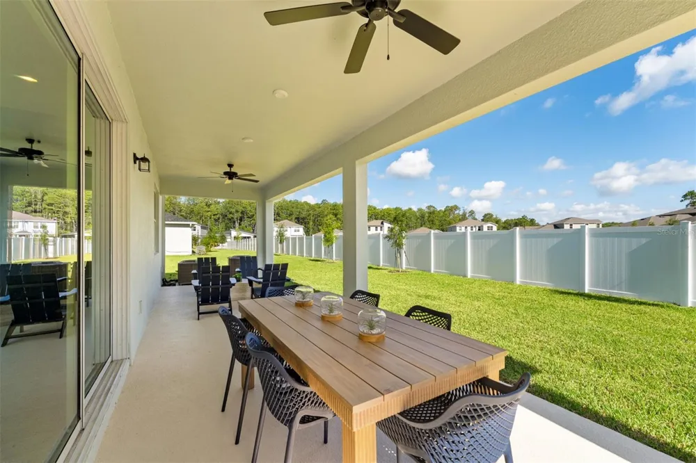 9659 PEACE DRIVE Orlando, FL 32832