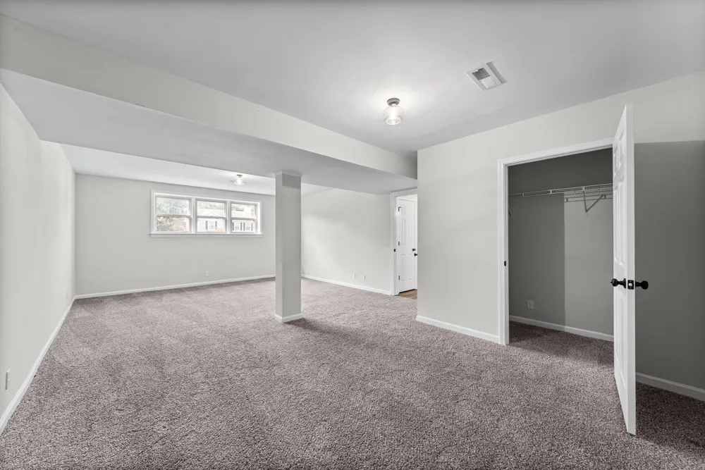 2161 Amadeus Dr Clarksville, TN 37040