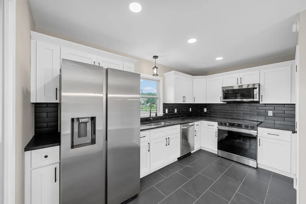 2161 Amadeus Dr Clarksville, TN 37040