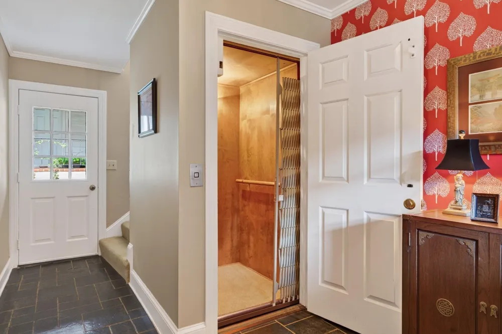 100 Scenic Highway #49 Lookout Mountain, TN 37350