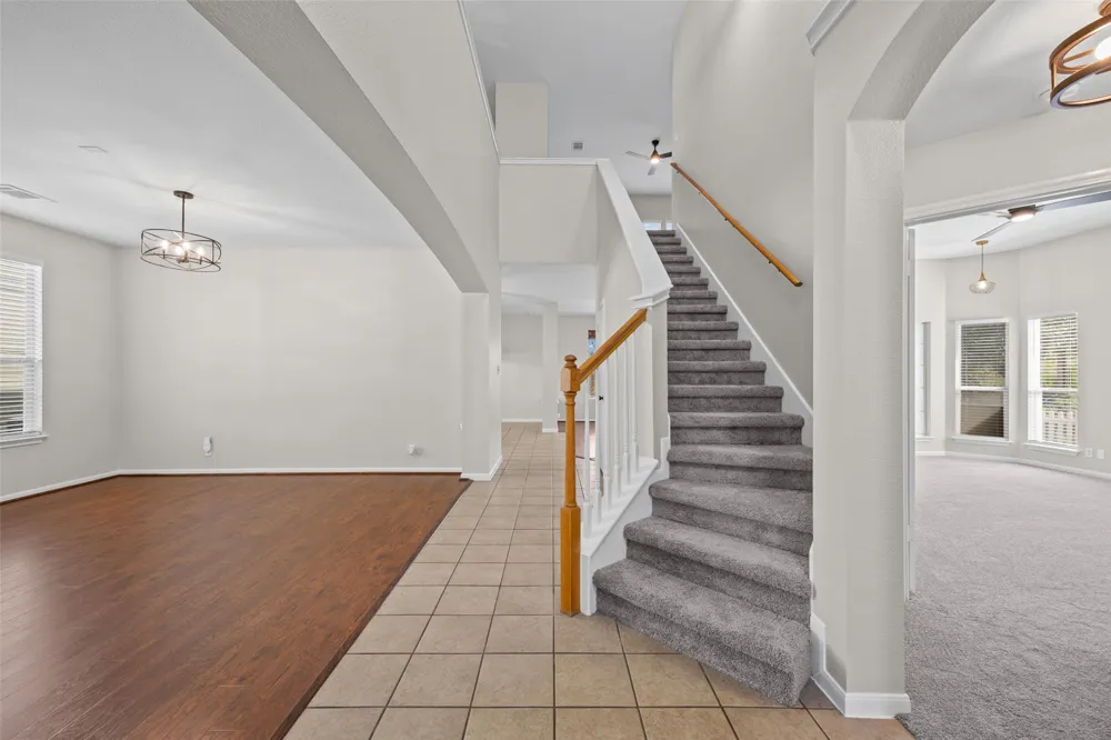 5881 Fergus Kyle, TX 78640