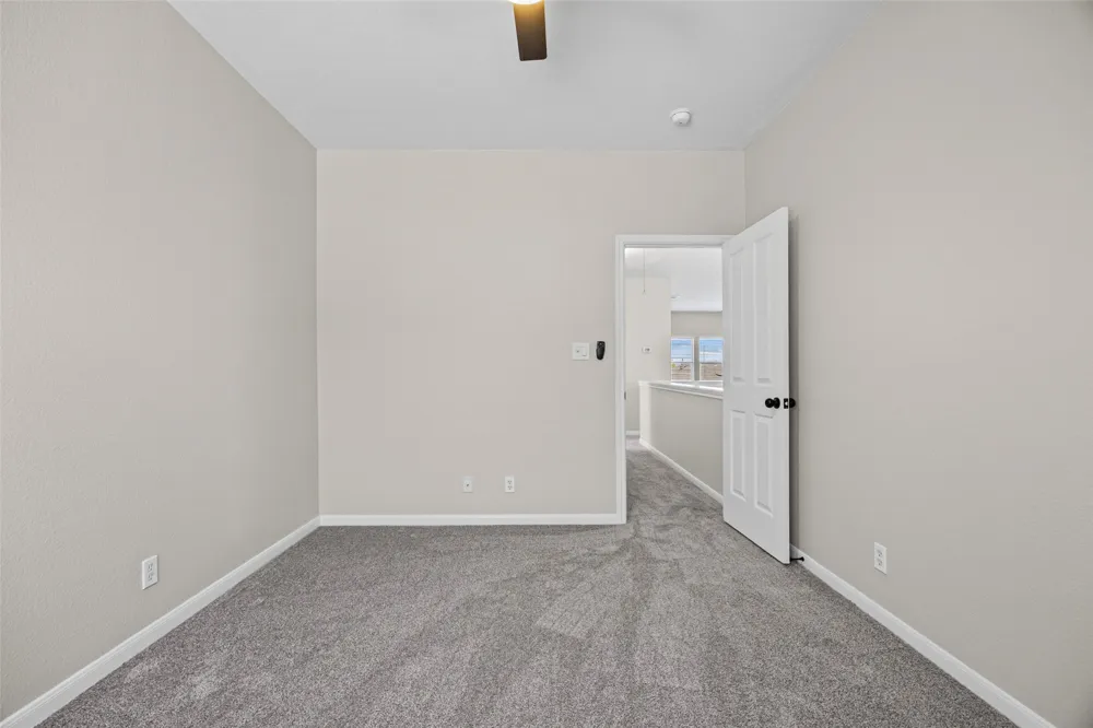 5881 Fergus Kyle, TX 78640
