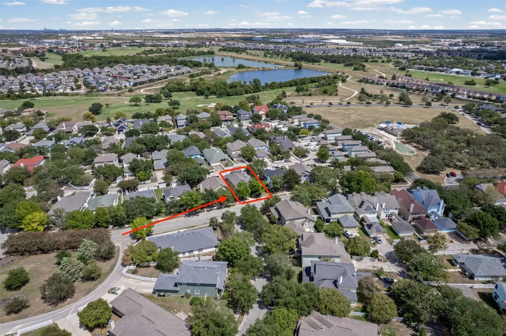 5881 Fergus Kyle, TX 78640