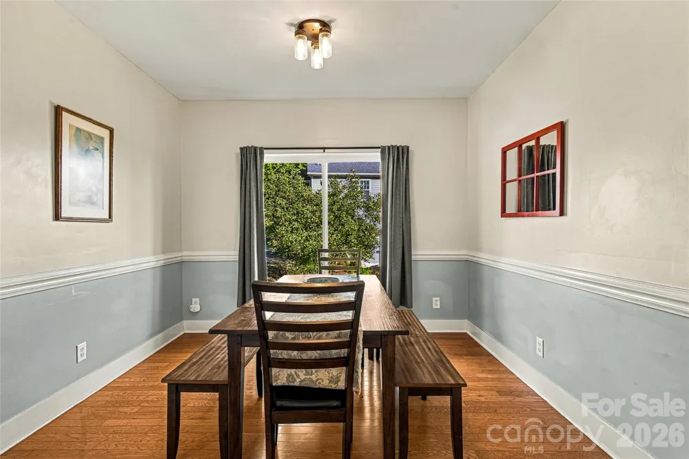14 Summit Circle Hendersonville, NC 28739