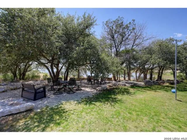 3811 POTTERS CREEK RD Canyon Lake, TX 78133