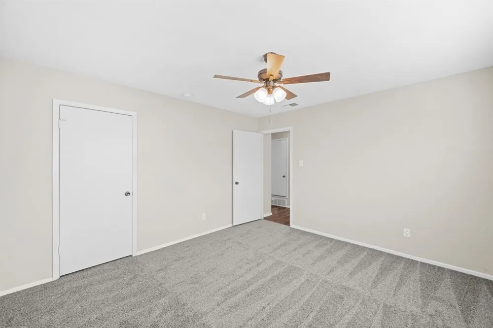 2001 San Jacinto Drive Arlington, TX 76012
