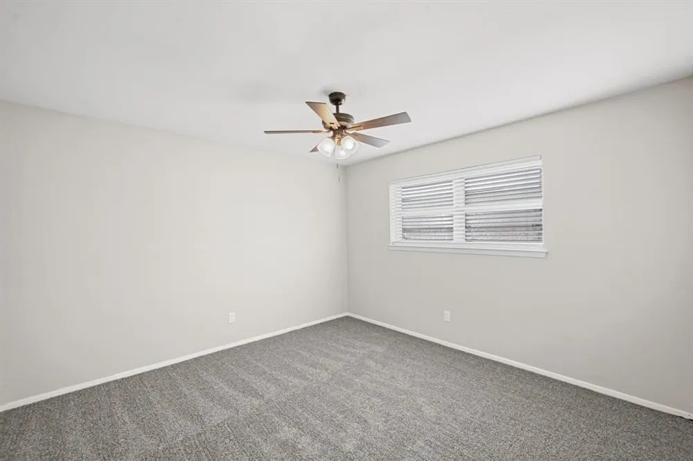 2001 San Jacinto Drive Arlington, TX 76012