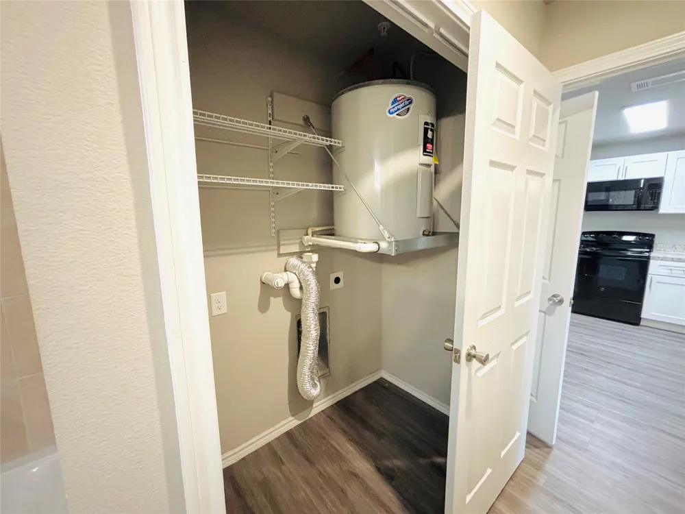 6108 Abrams Road #202 Dallas, TX 75231