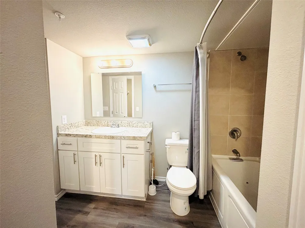 6108 Abrams Road #202 Dallas, TX 75231