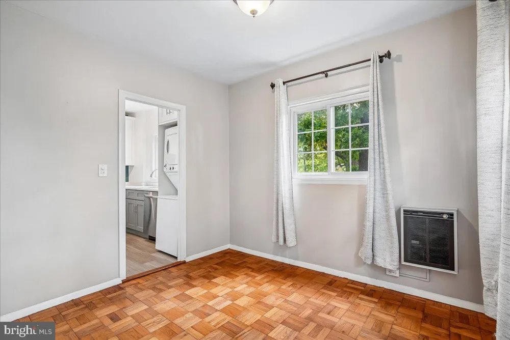 3506 MARTHA CUSTIS DRIVE Alexandria, VA 22302