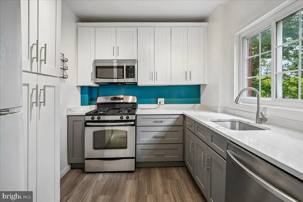 3506 MARTHA CUSTIS DRIVE Alexandria, VA 22302
